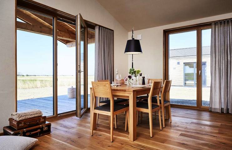 Luxus-Ferienhaus für 5 Personen, mit Ausblick und Garten sowie Sauna