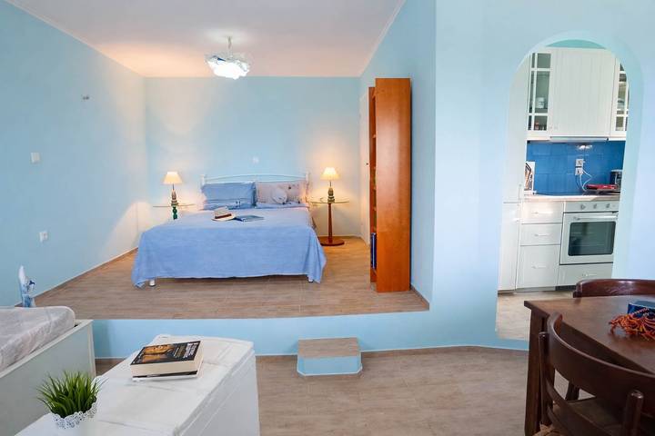 Gîte pour 3 personnes, avec vue sur l’océan et jardin dans Folégandros - 2