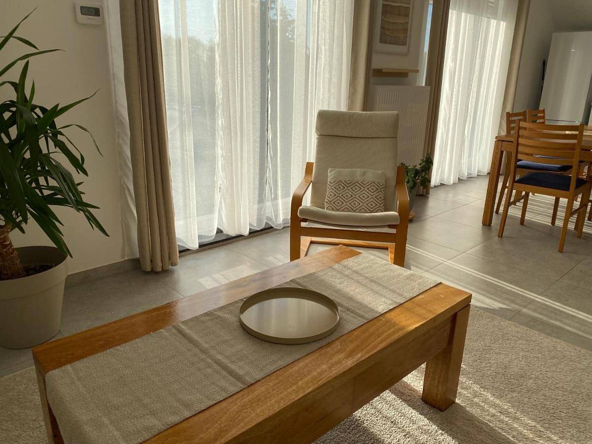 Appartement entier, Two-Bedroom Apartment in Chapelle-lez-Herlaimont, Hainaut