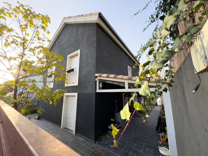 Casa de vacaciones para 8 personas, con Jacuzzi y Terraza además de Jardín y Piscina en Moralzarzal