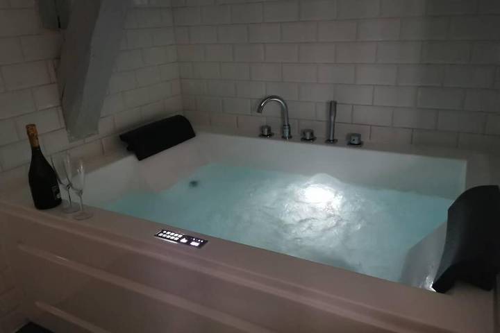Gîte pour 2 personnes, avec jacuzzi à Verneuil-sur-Avre - 3
