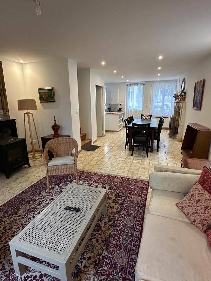 Location de vacances pour 4 personnes, avec jardin dans Ternay (Loir-et-Cher)