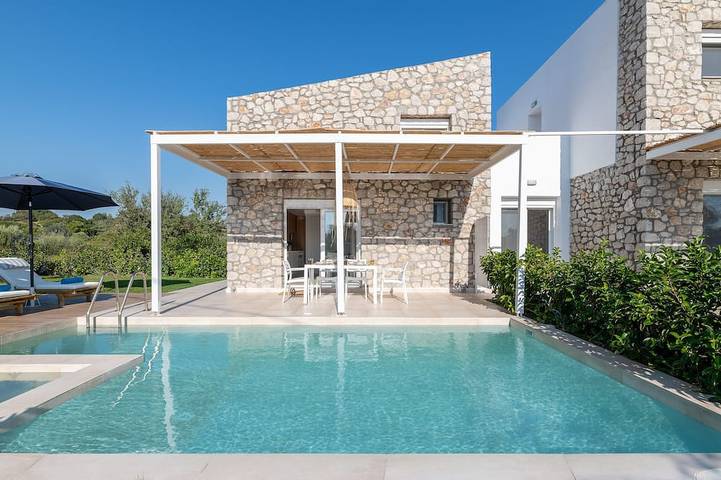 Villa für 3 Personen, mit Terrasse und Garten - 1