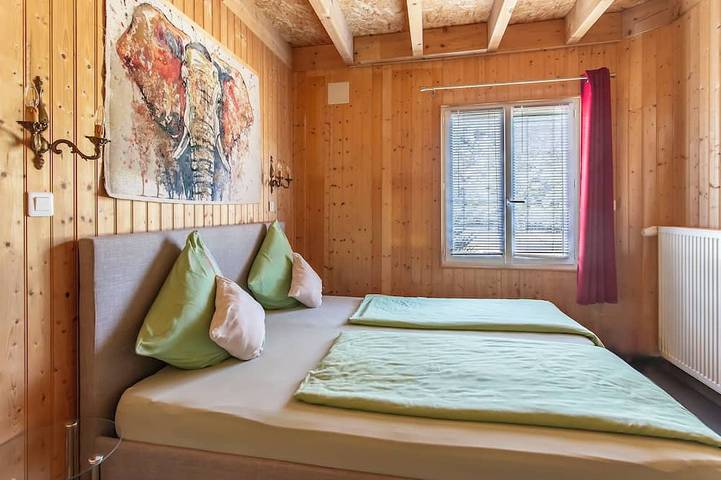 Ganze Wohnung, Wild & Free\" air-conditioned apartment at the Château de Bellevue stud farm in Saint-Avit, Charente