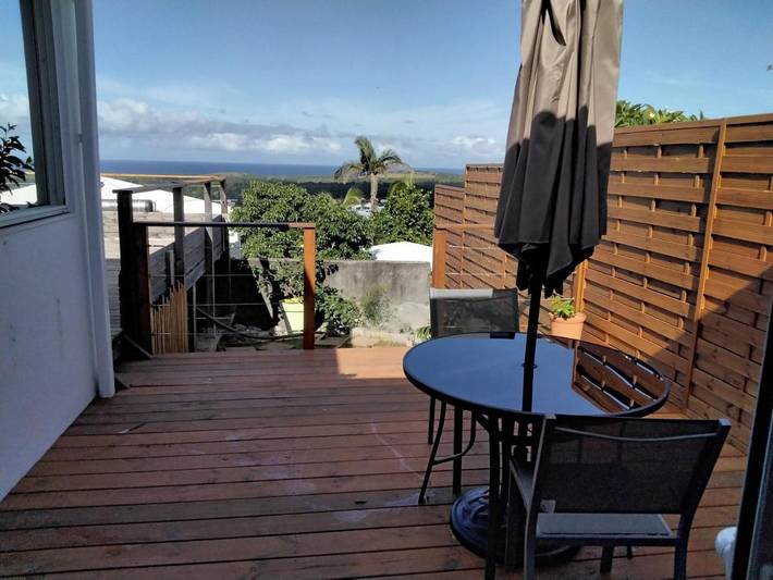Chambre d’hôte pour 2 personnes, avec vue ainsi que jardin et piscine sur l' Île de la Réunion - 3
