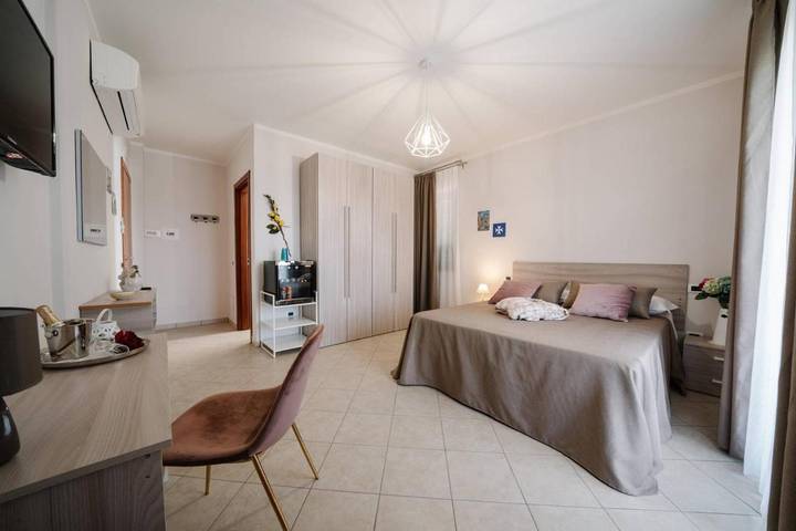 Casa vacanza per 3 persone, con Balcone e Terrazza nonché Giardino e Piscina a Nocera Superiore