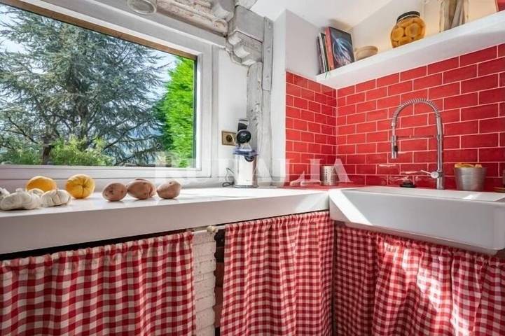 Appartement entier, El Jardín Escondido - country house in Helgueras (Cantabria) | 12 guests in Val de San Vicente, Côte Cantabrienne