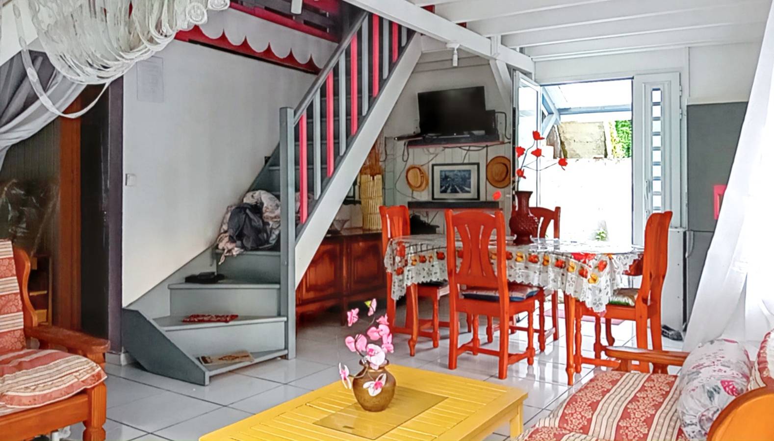 Charming house with enclosed garden in Trois-Rivières. in Trois-Rivières, Guadeloupe (Caribbean)