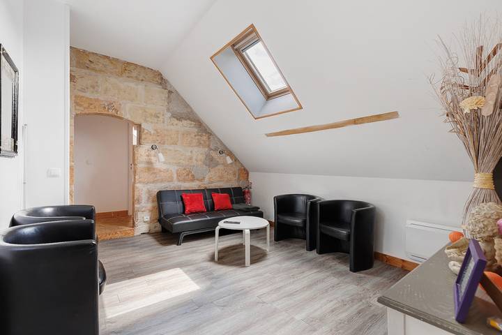 Le Gîte Des Anges - 12 personas, piscina privada, terraza y Wi-Fi in Angé, Región de Blois