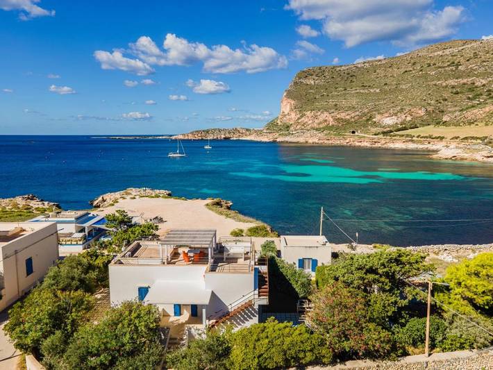 Casa vacanza per 4 persone, con Terrazza e Giardino nonché Panorama in Isole Egadi