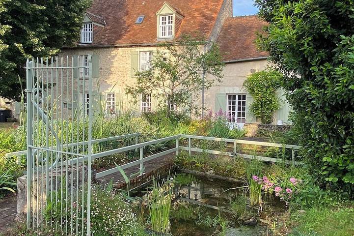 Location de vacances pour 11 personnes, avec jardin, animaux acceptés à Néons-sur-Creuse