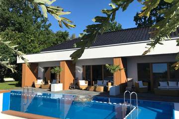 Ferienhaus für 14 Personen, mit Terrasse und Garten in Swinemünde