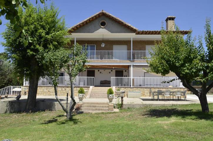 Casa para 3 personas, con Balcón y Terraza además de Piscina para niños y Piscina en Toledo