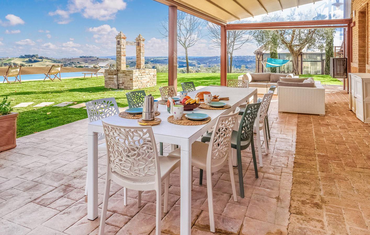 Casa de vacaciones para 10 personas con jardín in Macerata, Provincia de Macerata