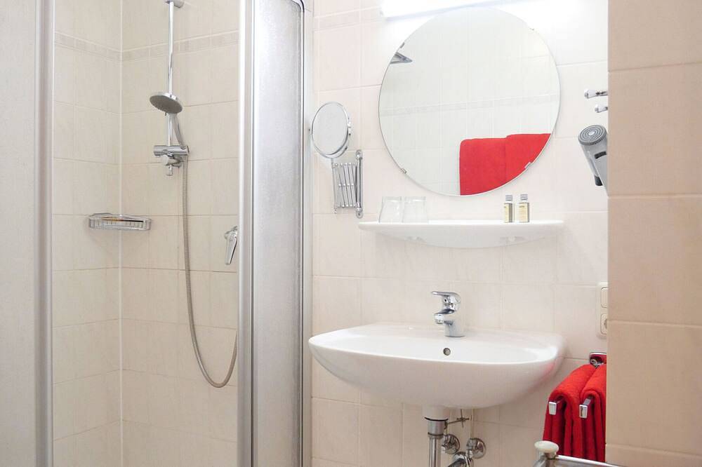 Ganze Wohnung, Apartment \"Treppchen\" Weingut Rebenhof in Ürzig, Bernkastel-Kues & Umgebung