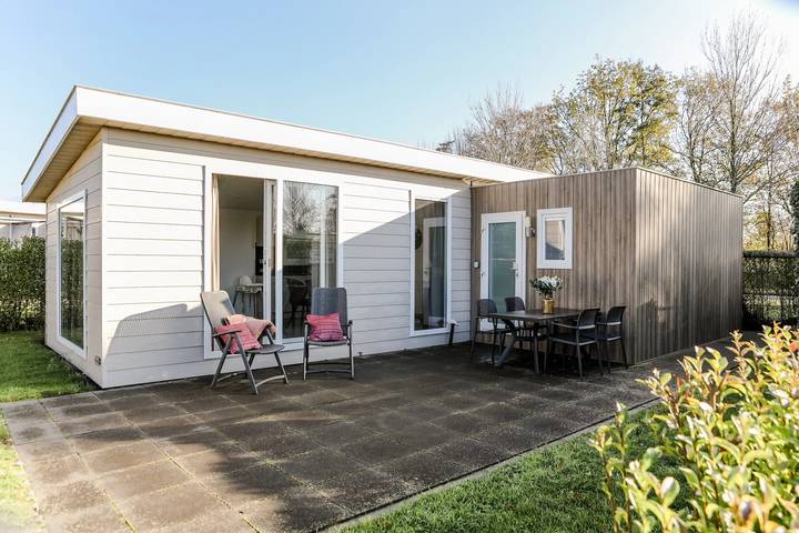 Appartement voor 6 personen, met balkon/terras en terras in Heinkenszand