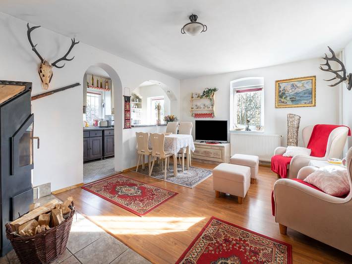 Ferienhaus für 8 Personen, mit Balkon/Terrasse und Terrasse sowie Garten und Sauna im Erzgebirge (Tschechien)