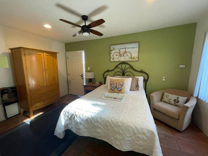 Hotel voor 2 personen, met terras en tuin in Orange County