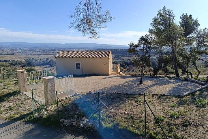 Chambre d’hôte pour 2 personnes, avec Jardin et Piscine à Saint-Hippolyte-le-Graveyron