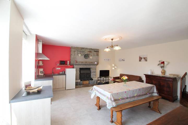 Gîte pour 6 personnes, avec jardin à Céaux - 2