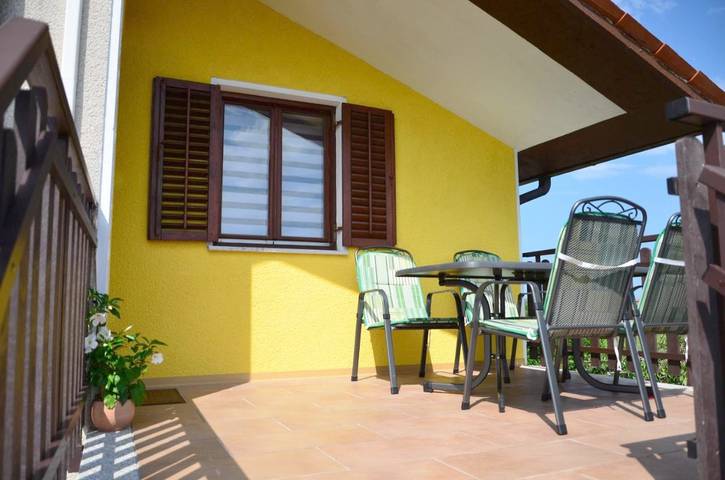 Ferienwohnung für 6 Personen, mit Ausblick und Garten - 1