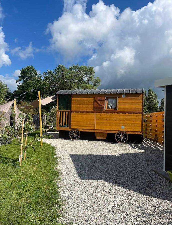 Tente pour 2 personnes, avec jardin et jacuzzi en Charente-Maritime - 2