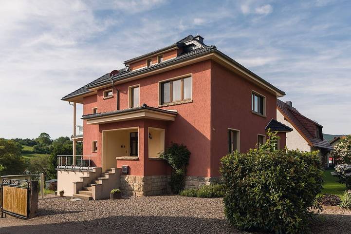 Ferienwohnung für 2 Personen, mit Balkon und Garten - 1