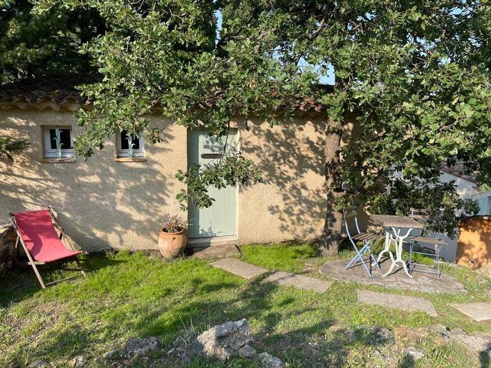 Maison d’hôte pour 2 personnes, avec vue et jardin