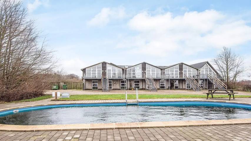 Ferienhaus für 3 Personen, mit Whirlpool und Pool