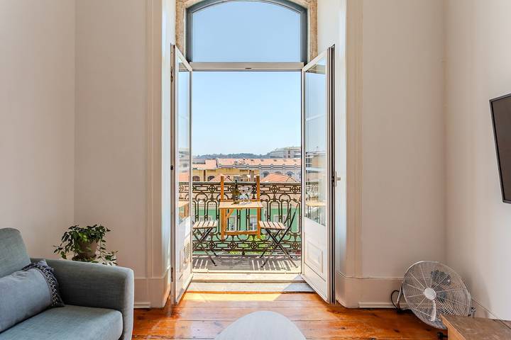 Apartamento entero, Bridge View Balcony, near Lx Factory in Lisboa, Costa de Lisboa