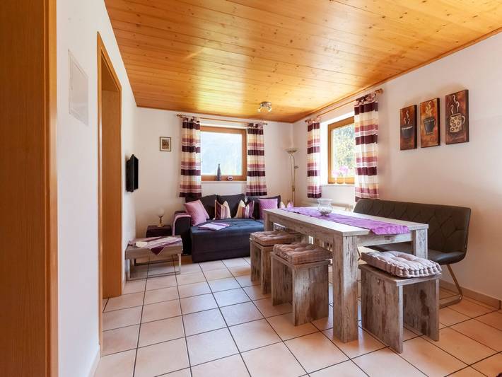 Ferienwohnung für 6 Personen, mit Balkon und Terrasse sowie Garten in Finkenberg - 3