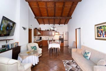 Villa per 9 Persone in Castiglione di Sicilia, Etna, Foto 2