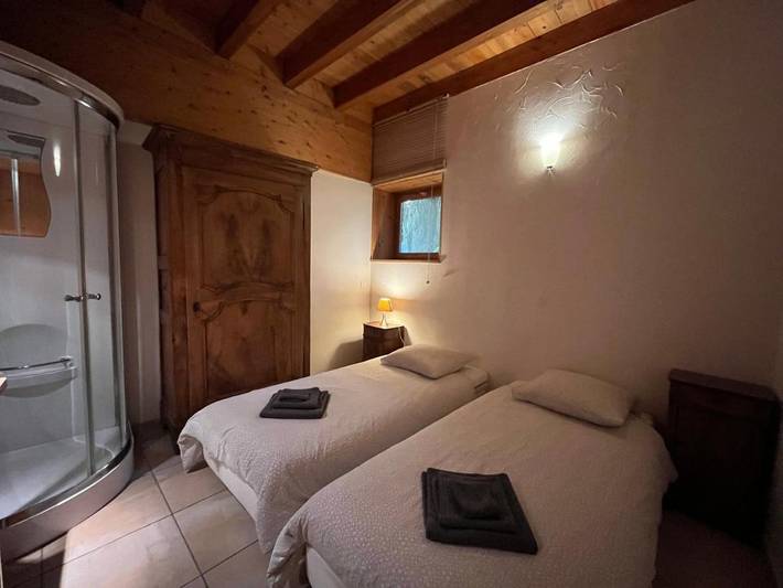 Gîte pour 8 personnes, avec vue et terrasse à Oz - 2