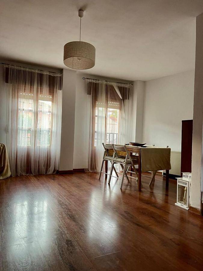 Two-Bedroom House in Simancas, Provincia de Valladolid
