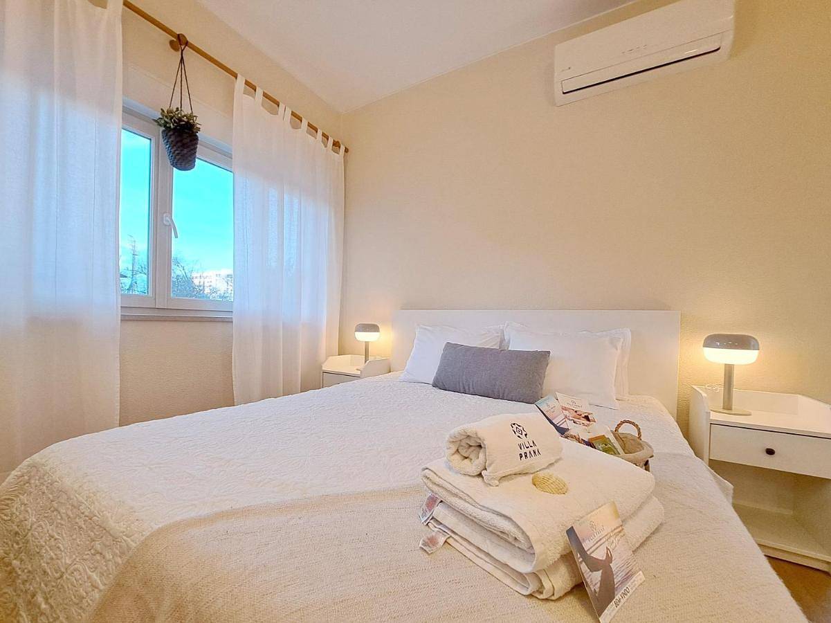 Villa Prana Guesthouse, Yoga & Ayurveda in Praia da Rocha, Portimão