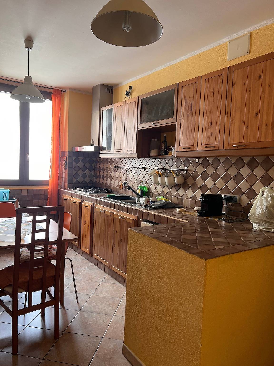 Apartamento entero, Apartamento 'Cappuccini' con Wi-Fi y aire acondicionado in Sassari, Provincia de Sassari