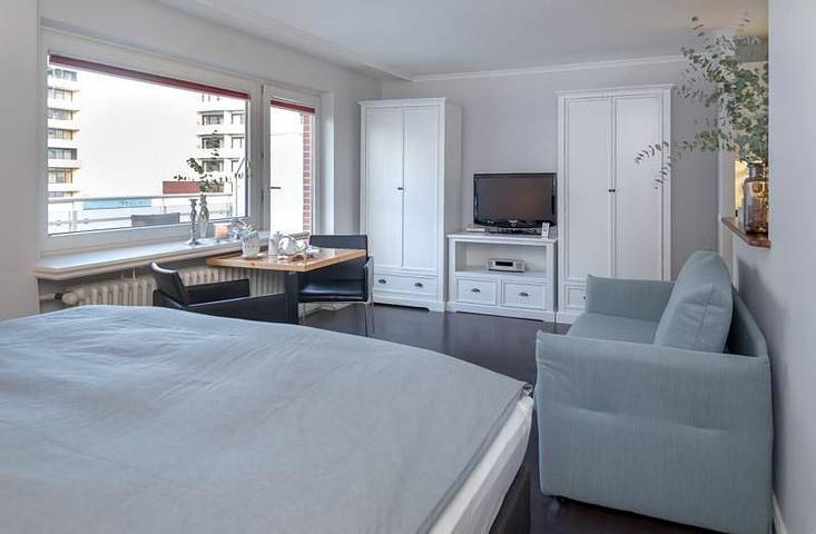 Ganze Wohnung, Modernes Appartement mit Balkon, in direkter Strandlage in Westerland, Sylt (Gemeinde)