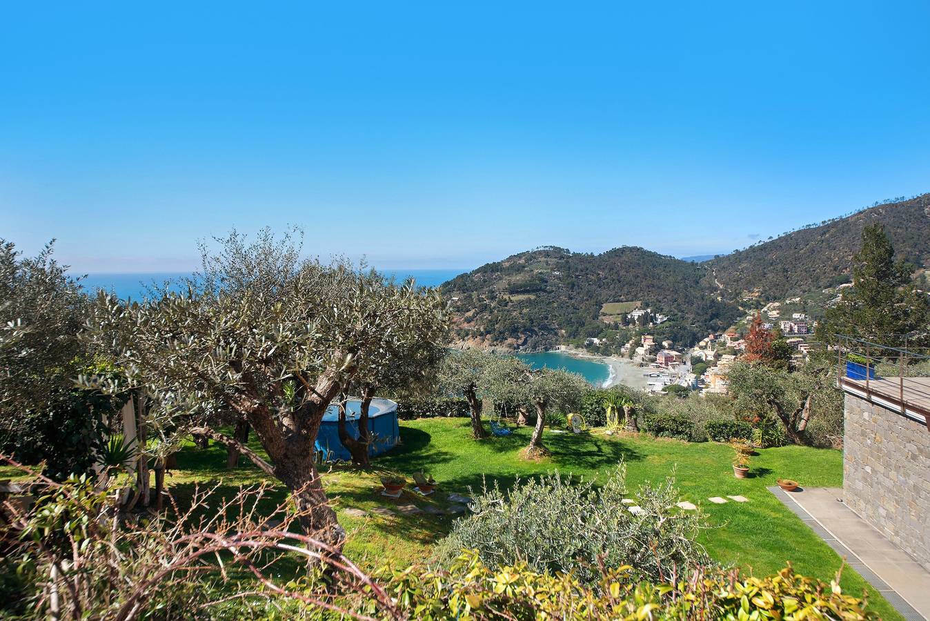 Appartamento intero, Appartamento "Il Paradiso Sul Mare" con giardino condiviso e Wi-Fi in Bonassola (Città), Bonassola
