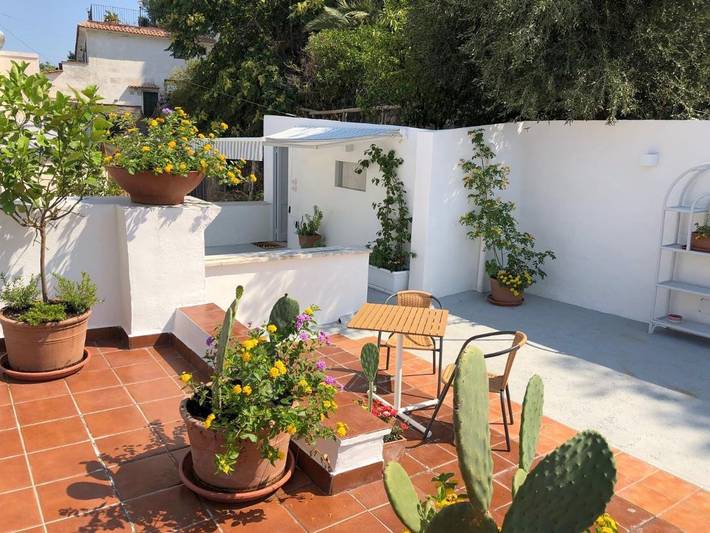 Location de vacances pour 2 personnes, avec terrasse dans Ischia - 2
