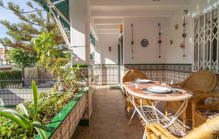 Location de vacances pour 6 personnes, avec terrasse à Torre del Mar - 2