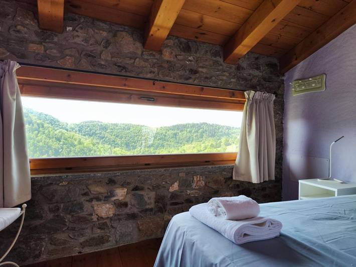 Location de vacances pour 2 personnes, avec vue et jardin à Molló - 4