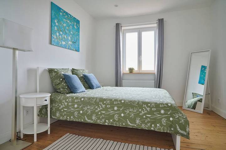 Appartement entier, Sunny 2 bedrooms Apartment 5min to Basel & Euroairport – Free Parking ( F-D-Ch) in Saint-Louis, Région de Mulhouse