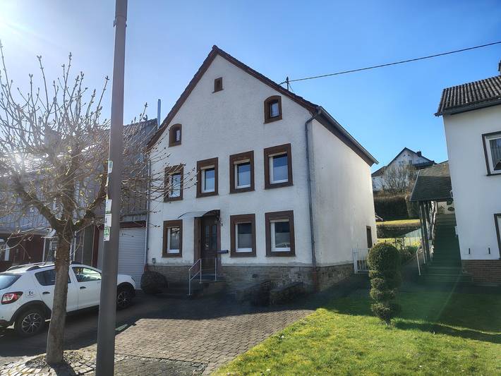 Ferienhaus für 6 Personen, mit Garten in Schalkenmehren - 2