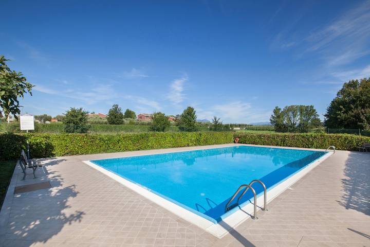 Ferienwohnung für 4 Personen, mit Terrasse und Garten in Bardolino - 2