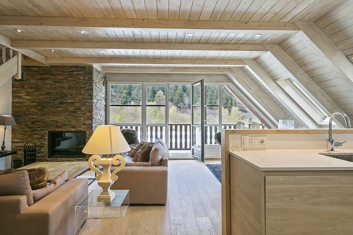 Apartamento entero, Luderna - Dúplex Val de Ruda C37 Malh Blanc in Baqueira, Alto Arán