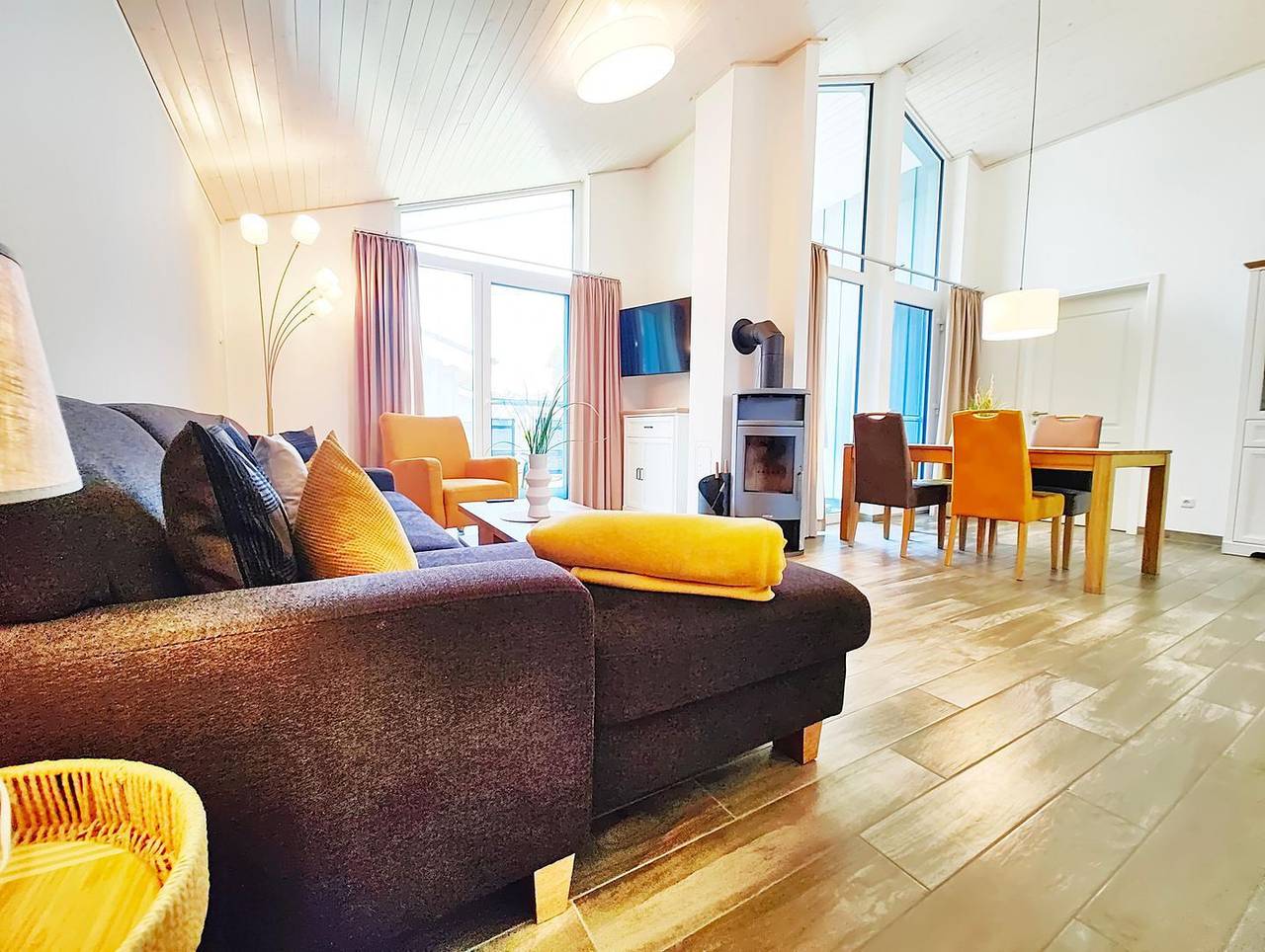 Seeschwalbe 329 - Das skandinavische Familienhaus für 4 mit Sauna und Whirlpool in Mirow, Mecklenburg-Strelitz