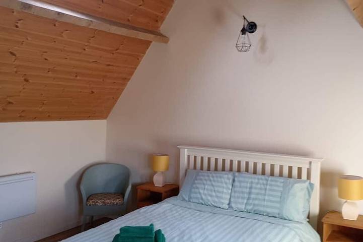 Location de vacances pour 5 personnes, avec Terrasse et Jardin à Chérencé-le-Roussel - 3
