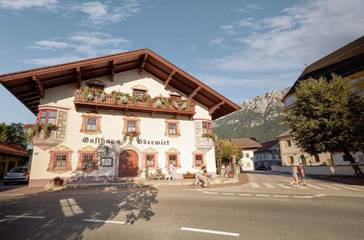 Hotel für 3 Personen, mit Ausblick und Pool sowie Garten und Sauna, mit Haustier in Ebbs