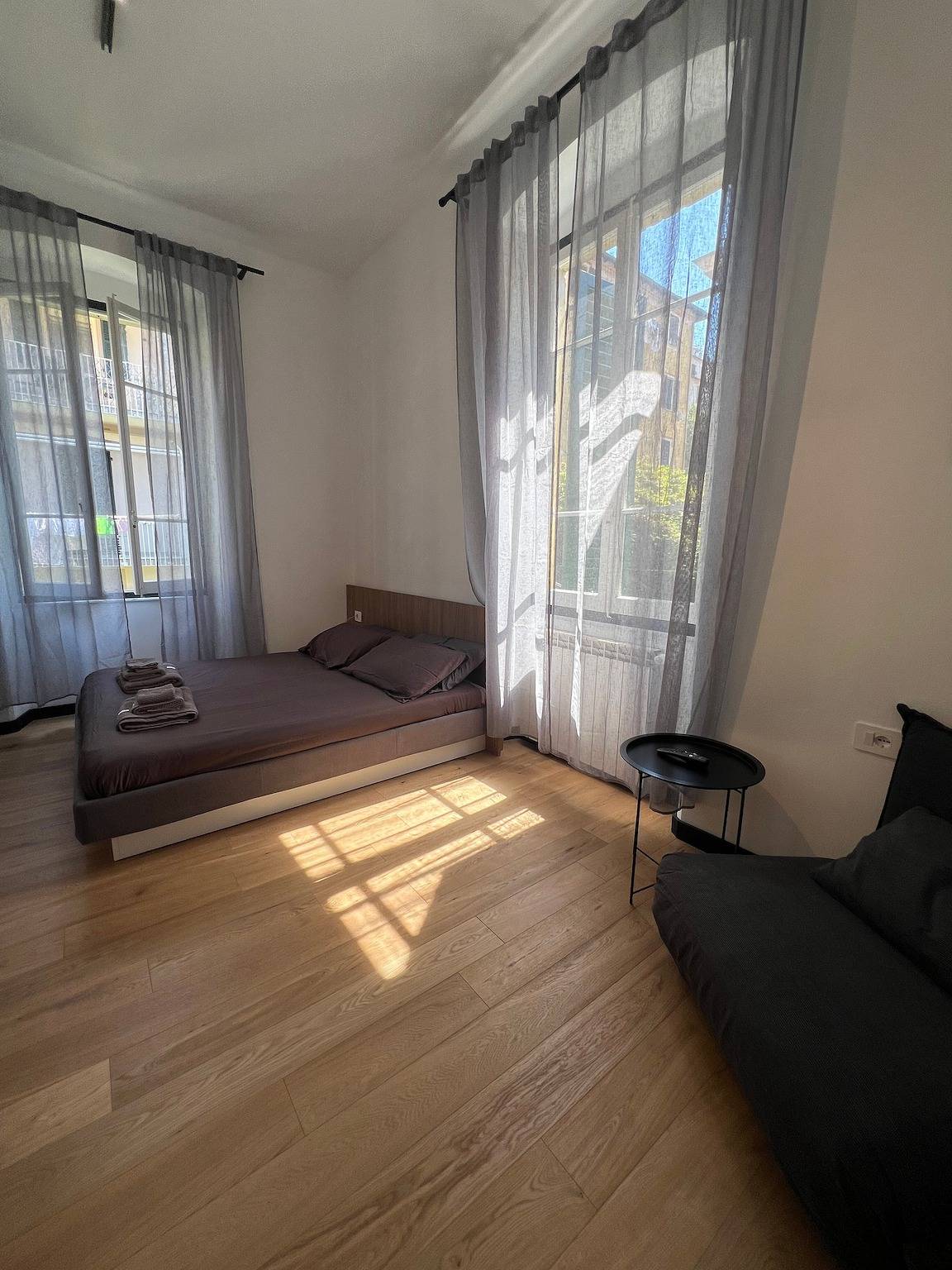 Ganze Wohnung, Ferienwohnung 'Borg' mit Balkon und Wi-Fi in La Spezia (By), La Spezia