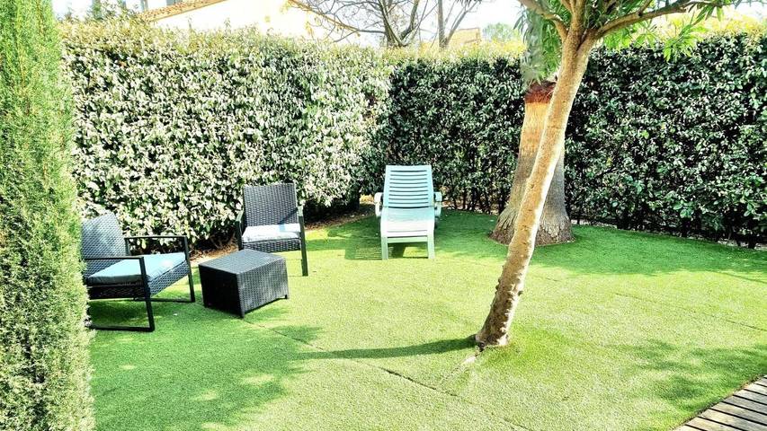 Gîte pour 4 personnes, avec jardin dans Plage de l'Argentière - 4
